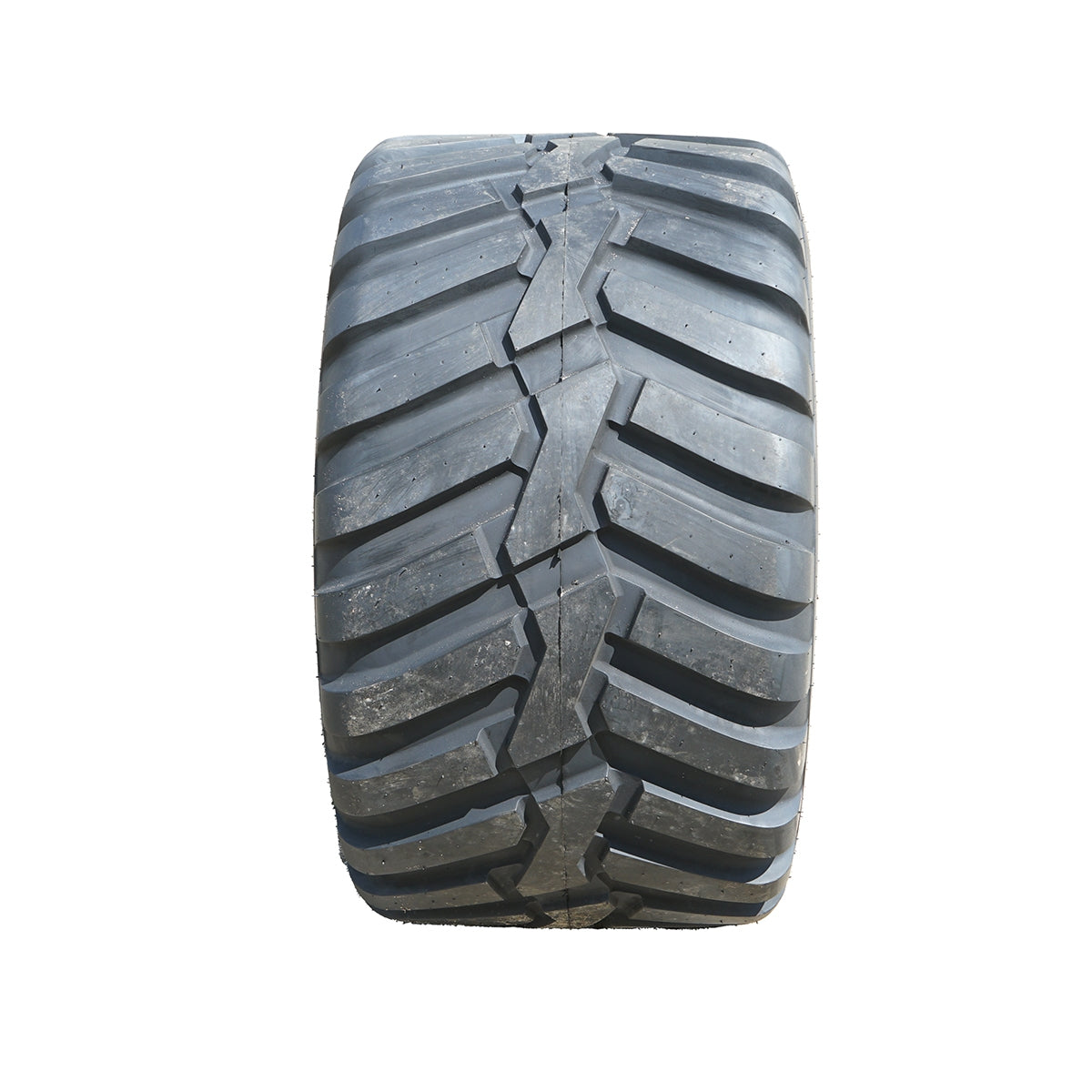 Belső nélküli mezőgazdasági gumiabroncs 600/50R22,5 170A8/159D, TL QH742 ForeRunner